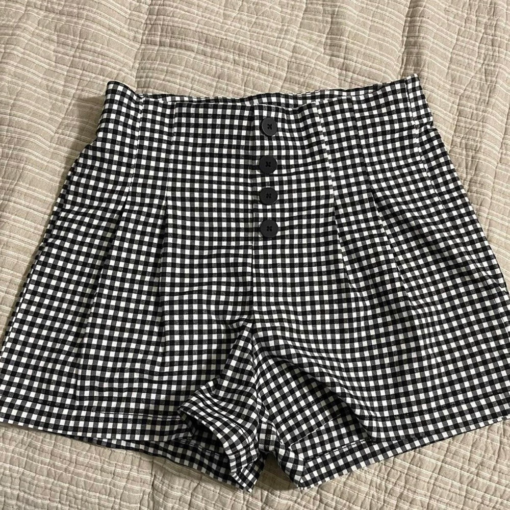 Cute short